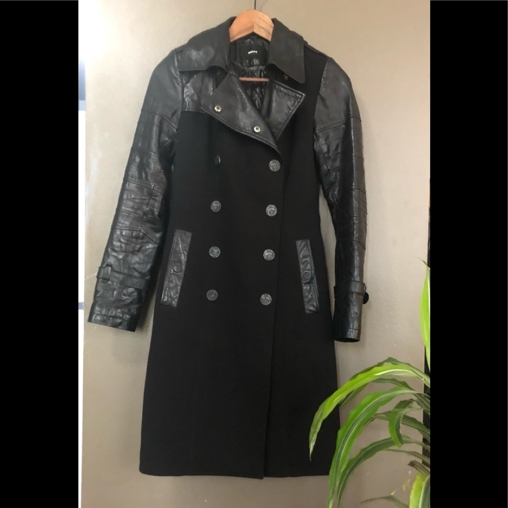 ⭐️HP⭐️ RUDSAK Leather & Black coat size Xsmall. - Picture 2 of 8